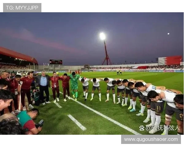 世界杯亚洲区预选赛中国队迎战日本队，战术对决引发球迷热议