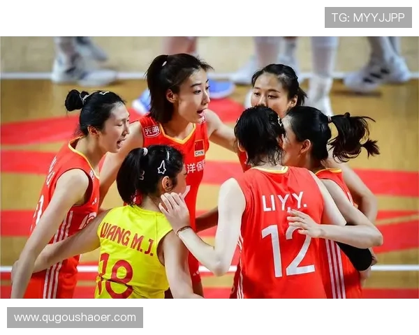 中国女排逆袭胜日本队 决赛大战即将开启全力备战