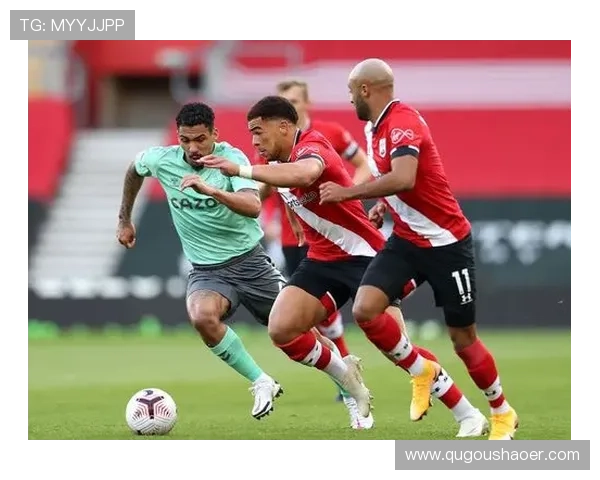 利兹联足球俱乐部历史辉煌与未来发展潜力分析 利兹联足球俱乐部历史辉煌与未来发展潜力分析