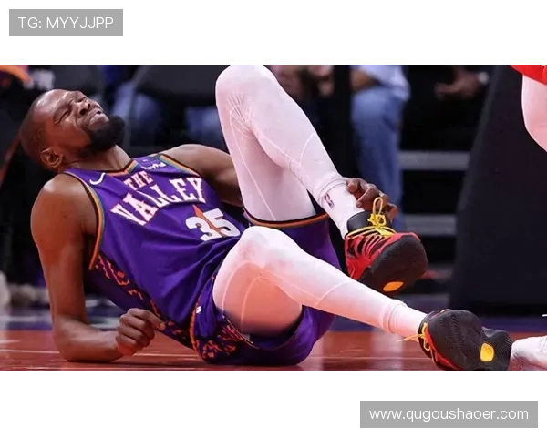 杜兰特赛季伤情更新:预计缺席至少三周,太阳队如何应对困境 杜兰特赛季伤情更新:预计缺席至少三周,太阳队如何应对困境