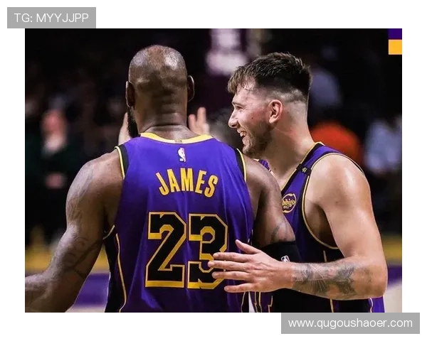 詹姆斯复出助力湖人豪取四连胜，东契奇三双领航独行侠获胜